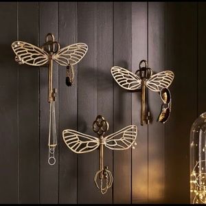 SOLD—HARRY POTTER™ Flying Key Jewelry Hooks,